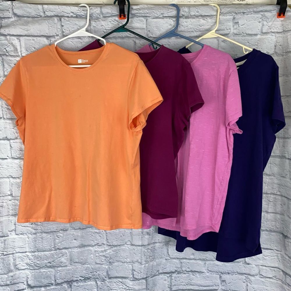 Bundle of short sleeve tops gap Isaac Mizrahi Tek Gear Croft & Barrow sz XL Wome